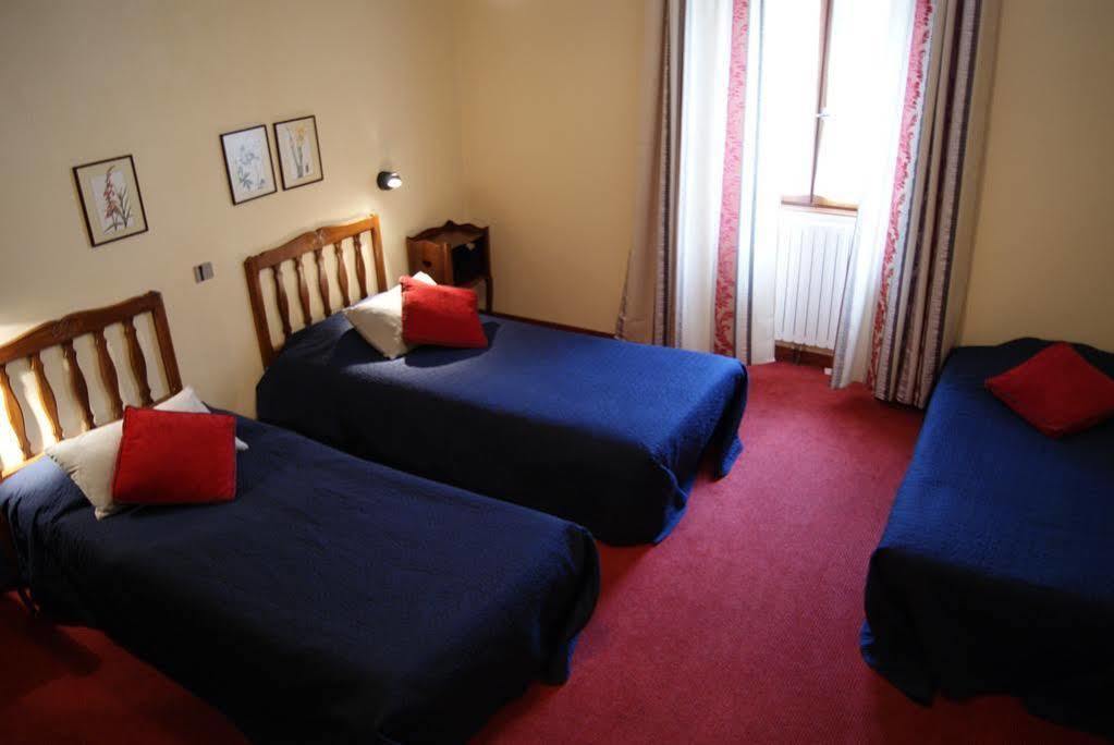 Logis Hotel De La Paix - ตูร์นุส ภายนอก รูปภาพ